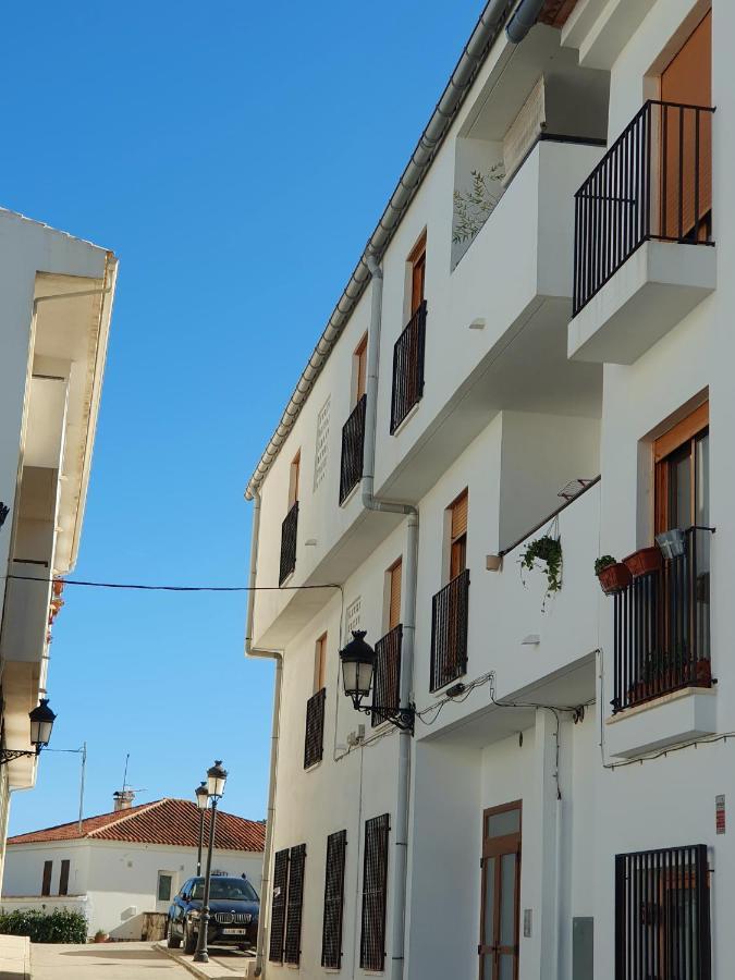 El Unico Apartment With Jacuzzi And Art Guadalest Dış mekan fotoğraf